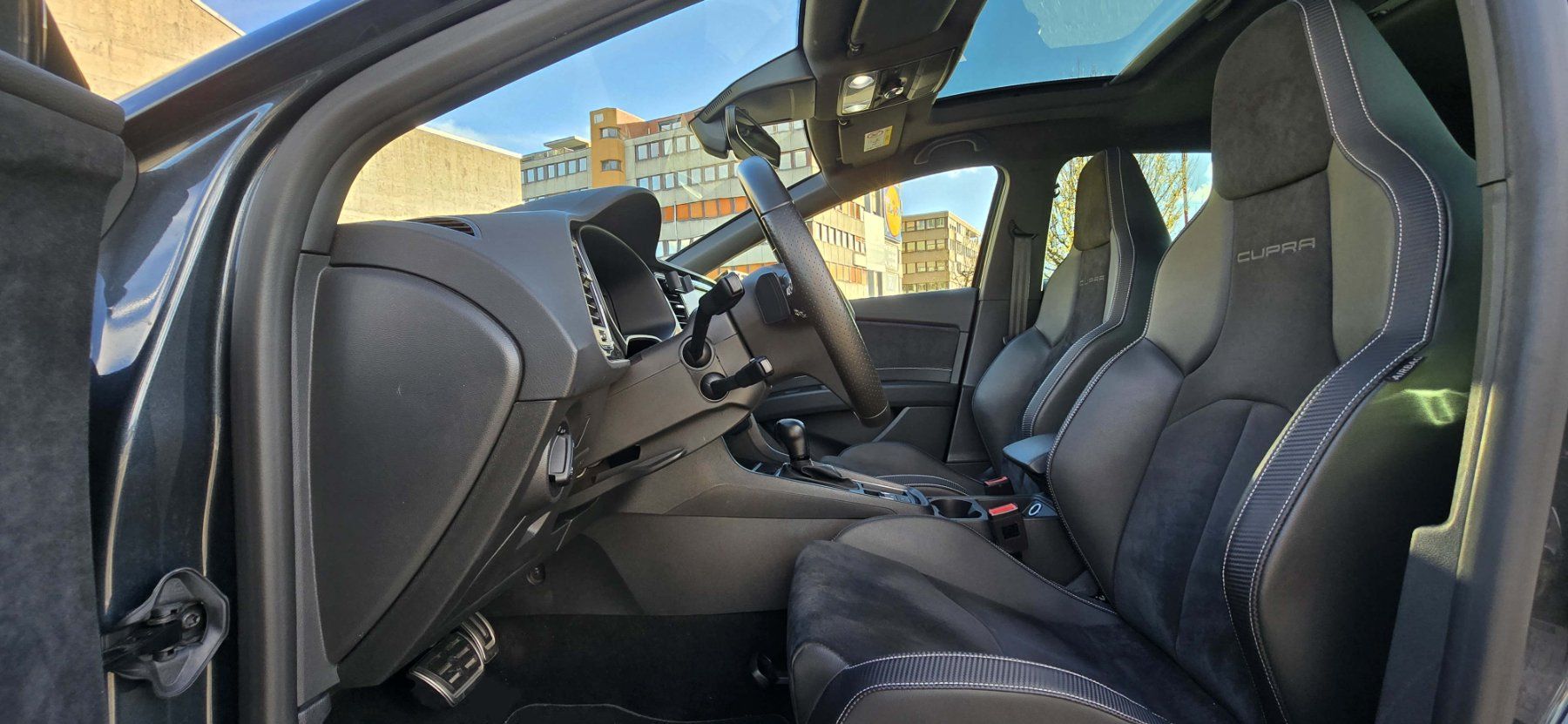 Seat Automobili: Seat Leon Cupra DSG 290 Swiss – Usato da Volketswil venduto da Hageno 5