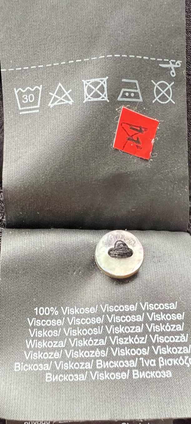 S.Oliver Blusen: S.Oliver Blusen-Shirt, schwarz Gr. 34 – Neu (gemäss Beschreibung) aus Füllinsdorf von Sunnebliemli7 7