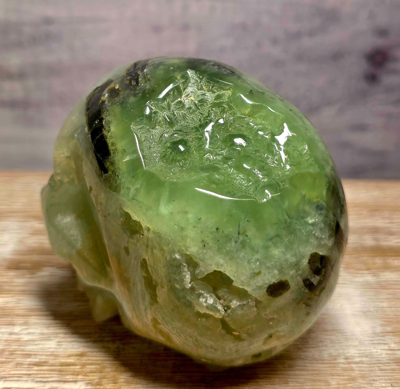 Minerali & Pietre curative: Prehnit Schädel 485g – Nuovo e nell'imballaggio originale da Matzingen venduto da Shay_Crystalz 1
