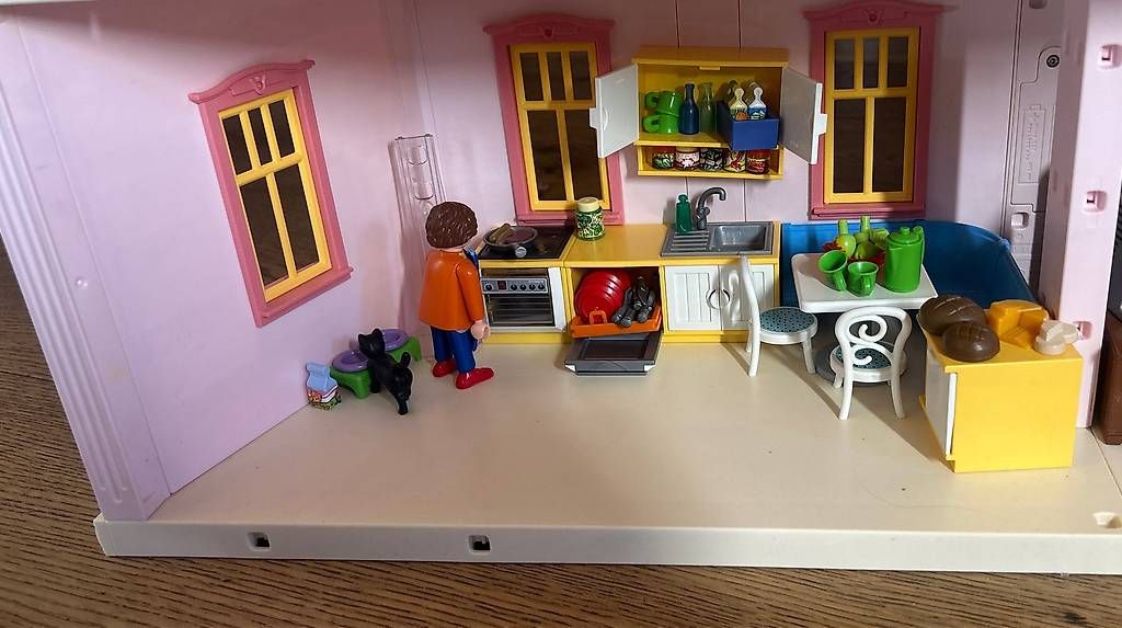 Giocattoli: Playmobil Haus – Usato da Saas Fee venduto da michaberchtold 3