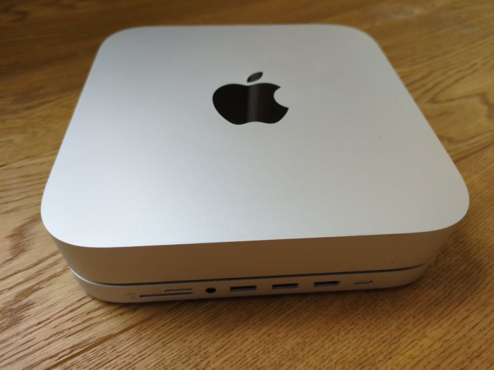 Apple Mac Mini M1 2020 8GB 256GB mit Satechi Standfuss (Gebraucht) in ...