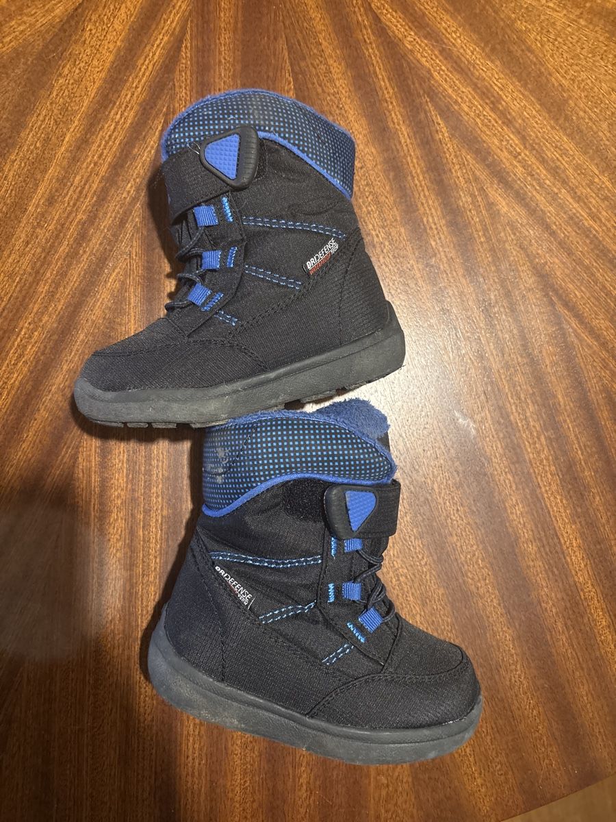 Scarpe da uomo: Bottes de neige – Usato da Neuchâtel venduto da cam_lf7y 1