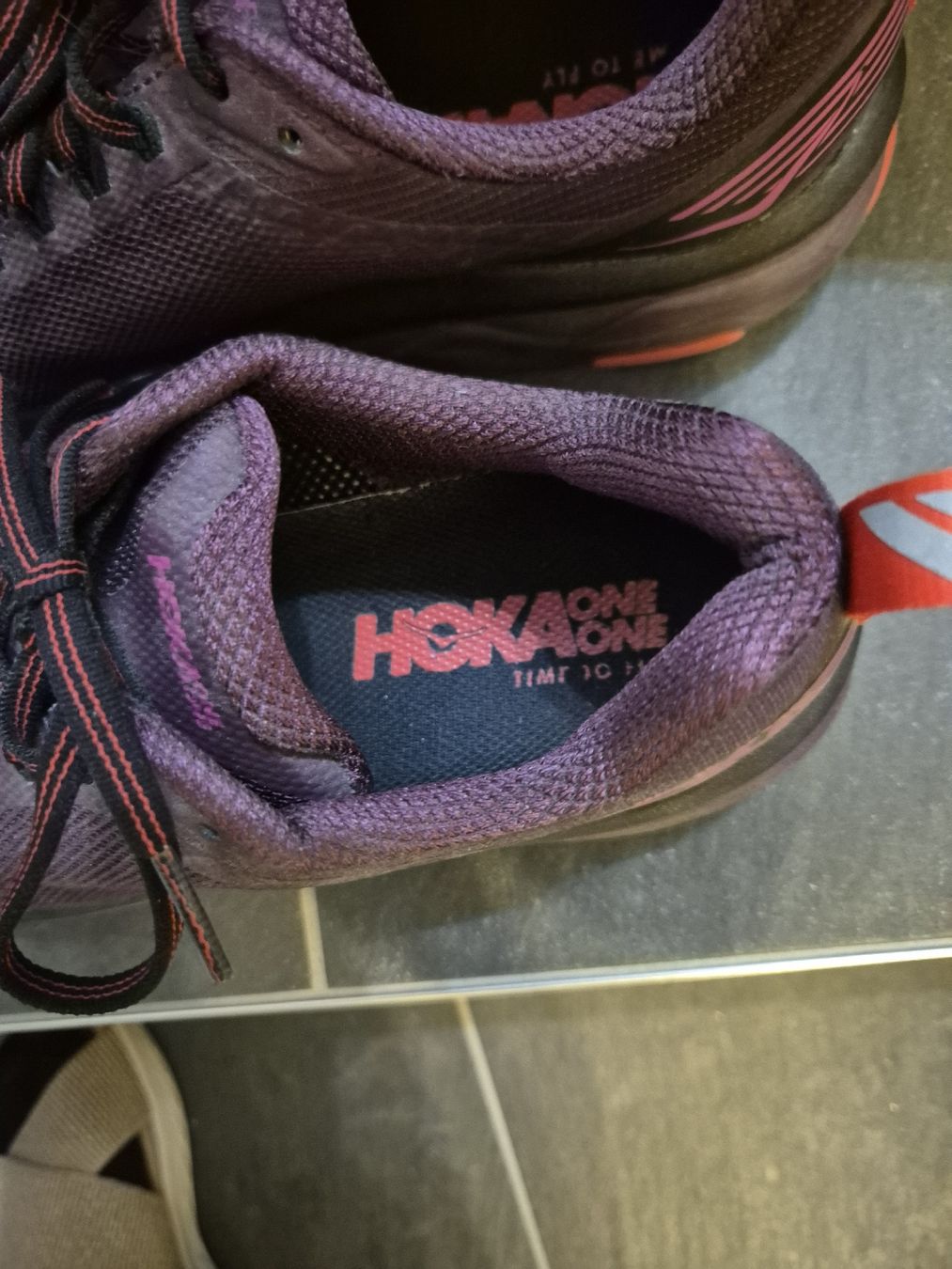 Chaussures femmes: Schuhe 38 1/2 – D'occasion à Würenlingen par kuh33 3