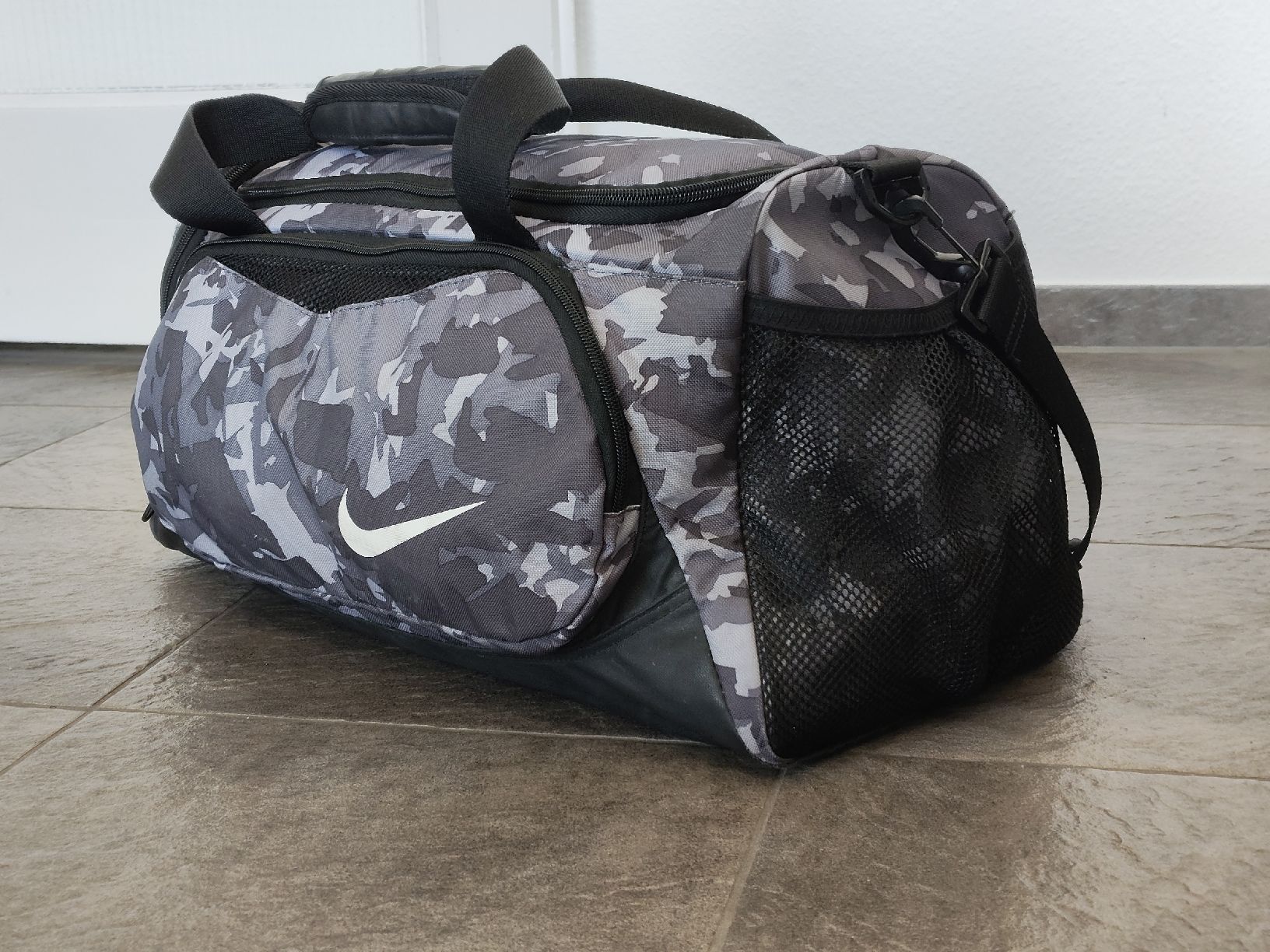Nike Borse: Nike YA Team Training Bag S Sporttasche – Usato da Bern venduto da Rexu 1