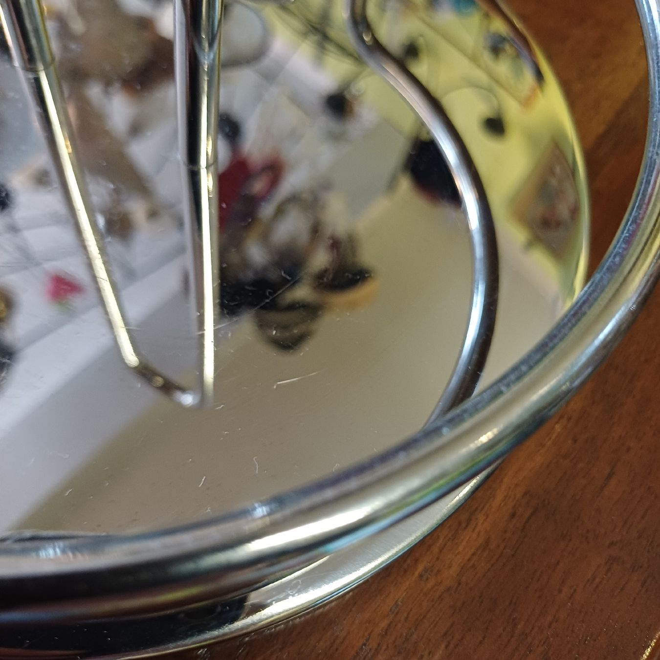 Alessi Altro per la casa: Alessi Küchenrollen Halter – Usato da Merenschwand venduto da Brockinell 2
