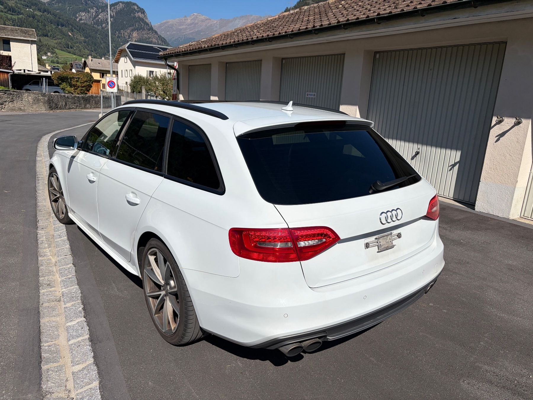 Audi Autos: Audi S4 Avant – Gebraucht aus Campascio von zampa53 3