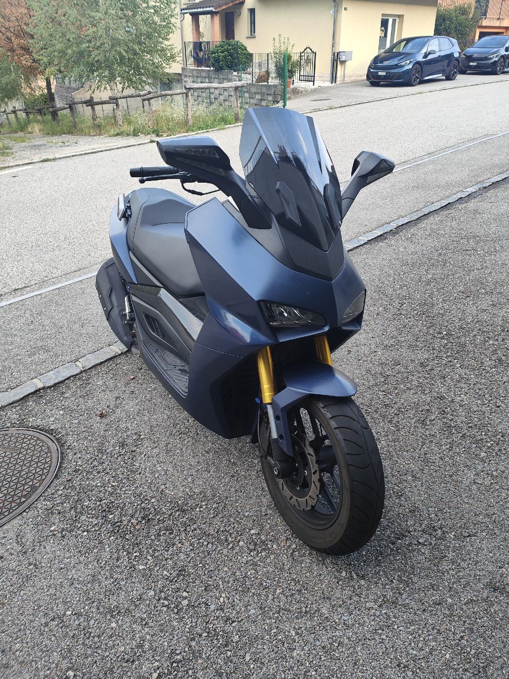 Scooters: wottan Hurracan 125 – D'occasion à Sigirino par Janjo47