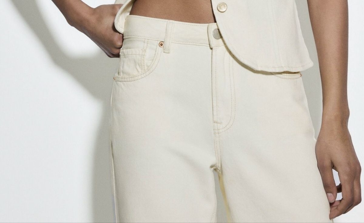 Stradivarius Pantaloni: Stradivarius Jeans beige – Nuovo (secondo la descrizione) da Stadel venduto da salomeesoler 1