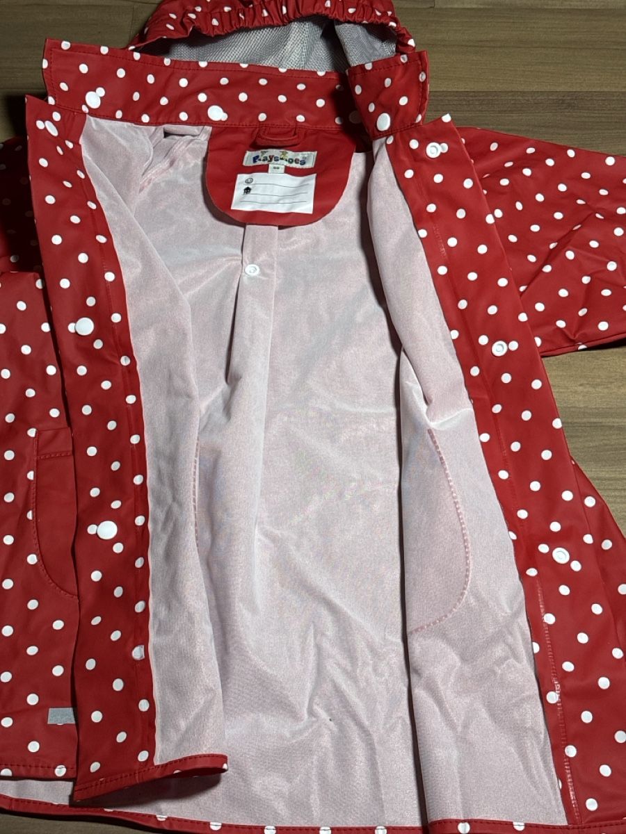 Vestes & Manteaux: Mädchen Regenjacke Gr. 98 – D'occasion à Ehrendingen par Katy28 2