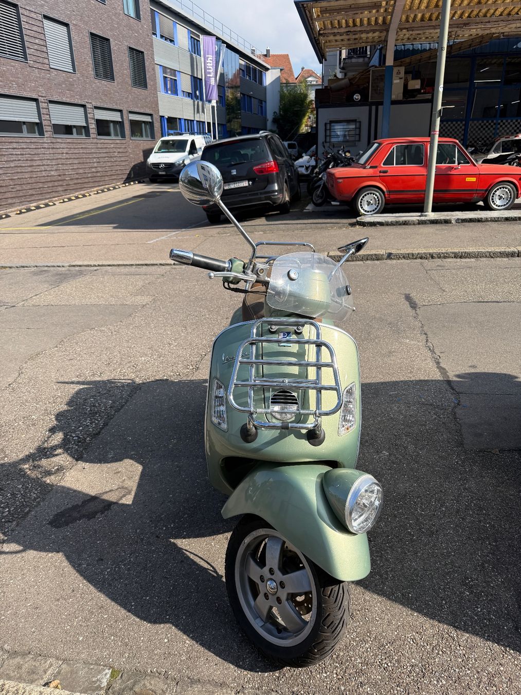 Piaggio Strada: Piaggio Vespa GTV 250i – Usato da Birsfelden venduto da sup_h5x6 1