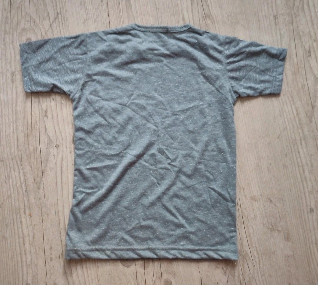 Hugo Boss Hemden, T-Shirts & Polos: T-shirt Hugo boss neuf 10 ans – Neu und originalverpackt aus Leytron von SoniaGreen 1