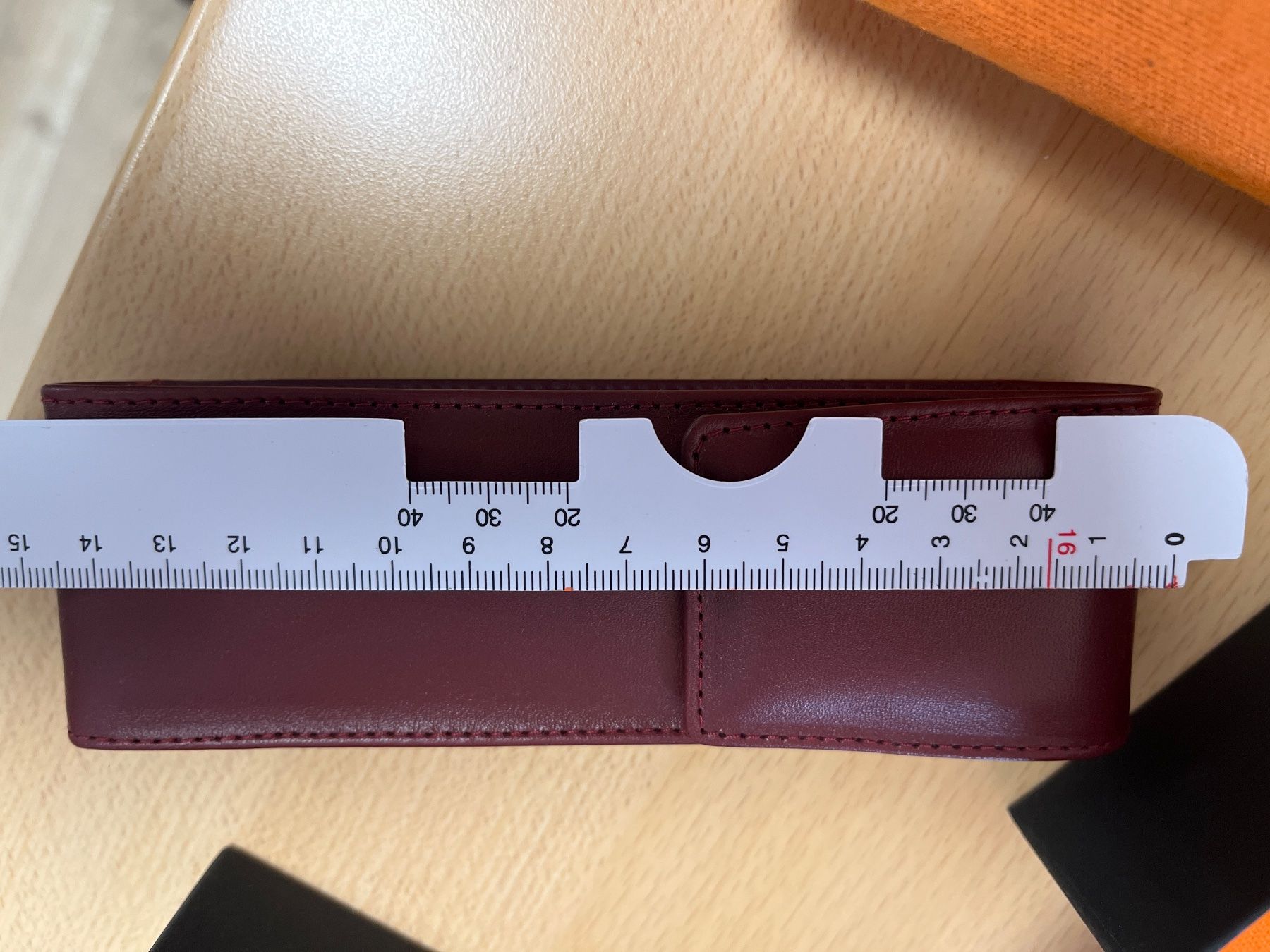 Sonstige Kleidung & Accessoires: Étui à lunettes en cuir – Neu und originalverpackt aus Lens von Tosca70 4