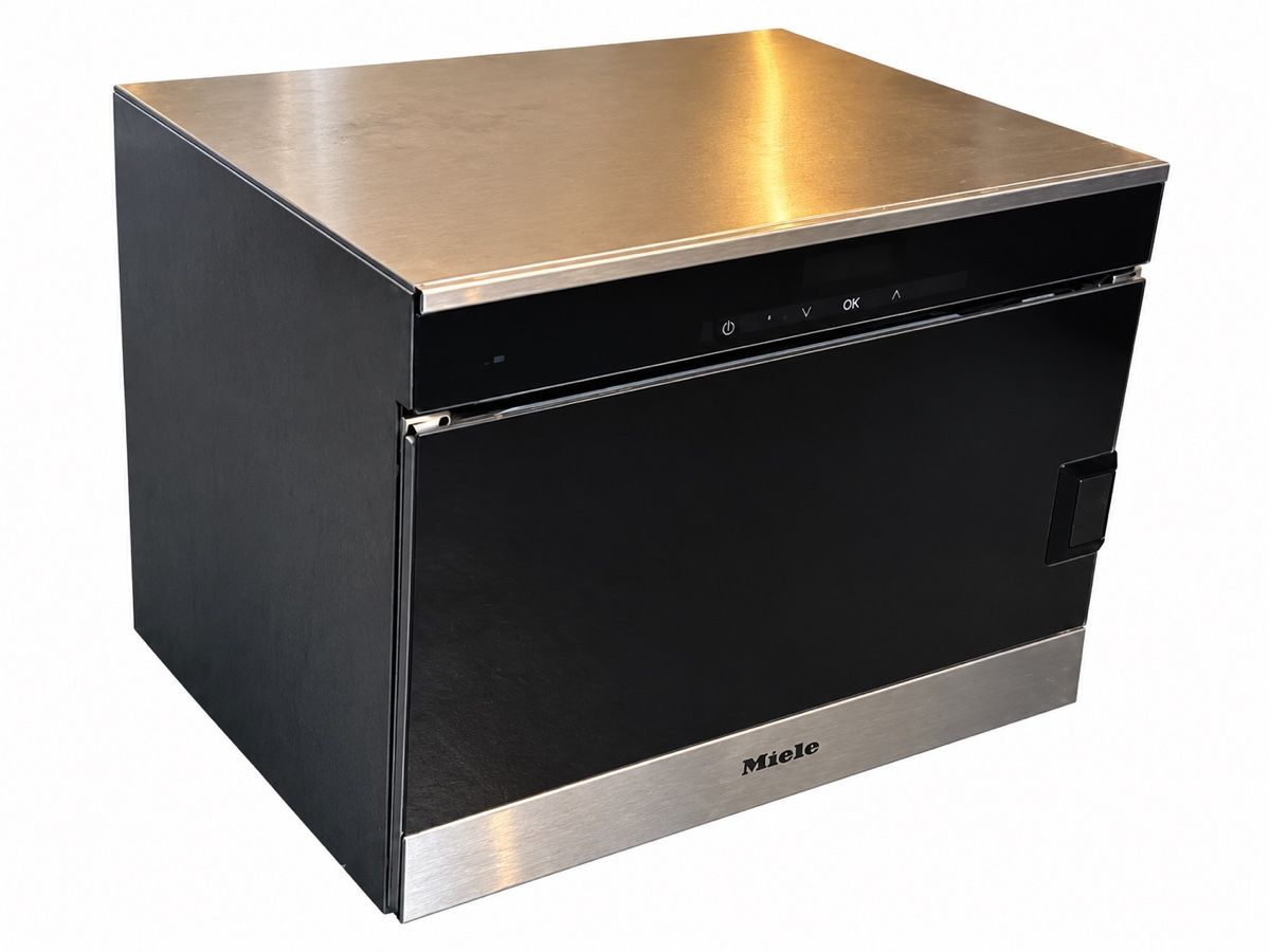 Miele Elettrodomestici da cucina: Miele DG 6019 Steamer / Dampfgarer  – Usato da Solothurn venduto da Steddycooper 1