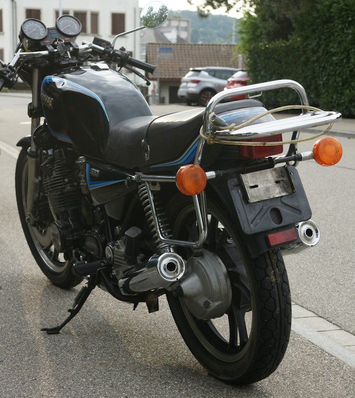 Yamaha Strada: Yamaha XJ650 Motorrad Schwarz – Difettoso da Horgen venduto da Gdorn 3