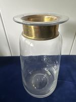 Glasvase mit Messingrand, zeitloses Design, guter Zustand