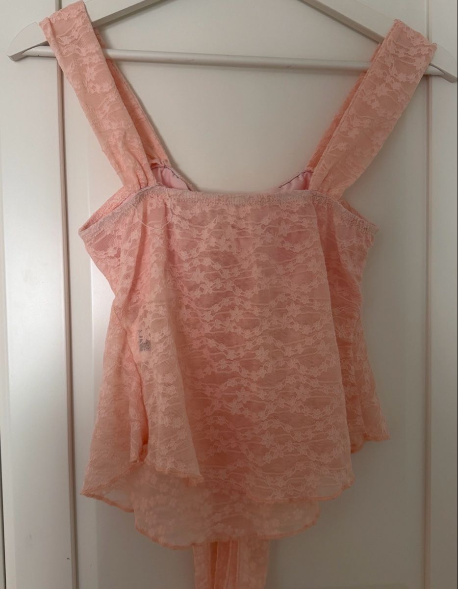 Top: Pink Lace Top with Bow Detail Size S – Nuovo (secondo la descrizione) da Winterthur venduto da LarissaChiara27 3