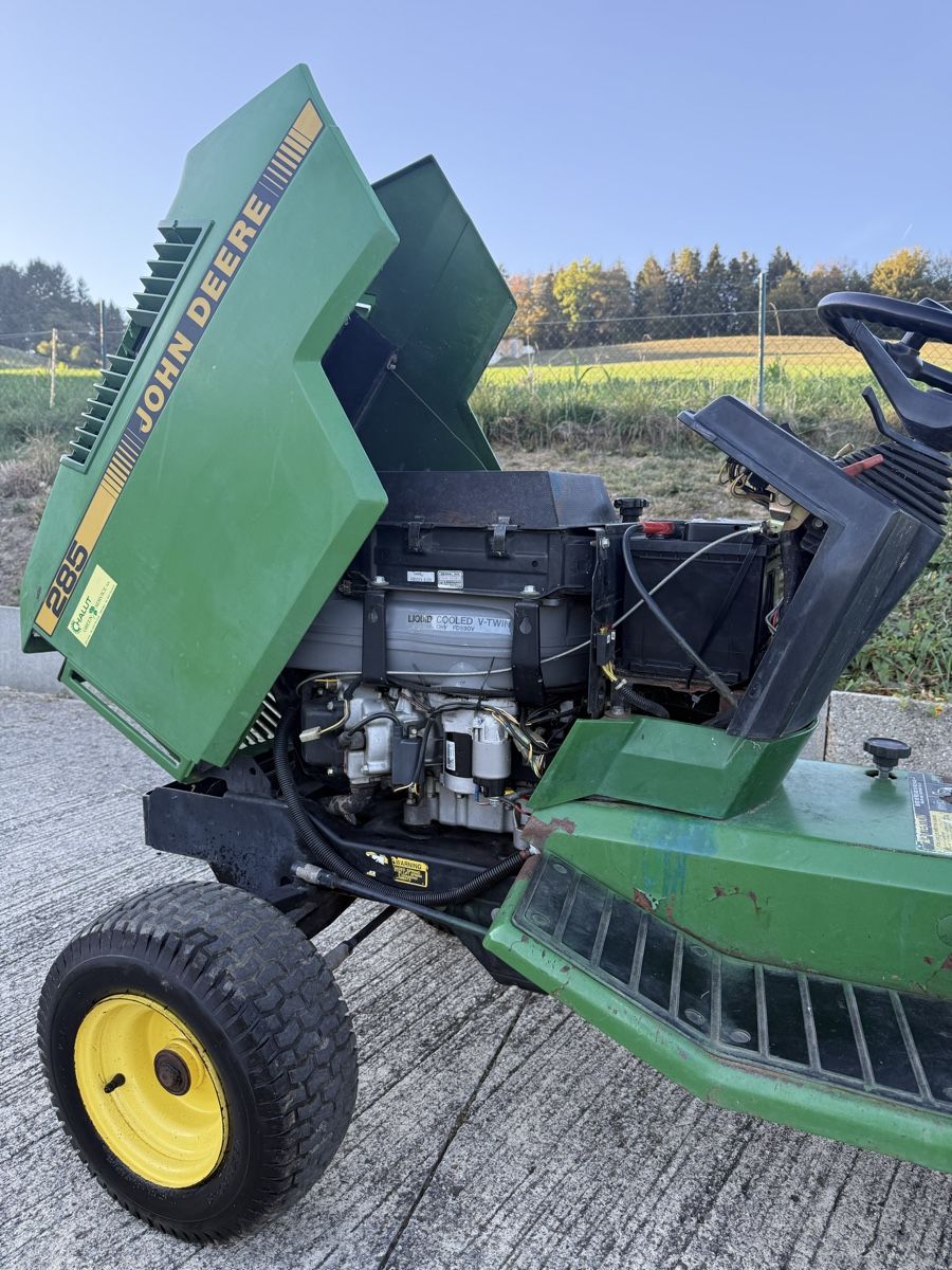 John Deere Trattori: JOHN DEERE 285 Rasentraktor – Usato da Reisiswil venduto da uleibundgut 5