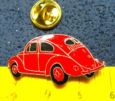VW AUTO PIN BREZEL-KÄFER OLDI ROT GLASIERT VINTAGE