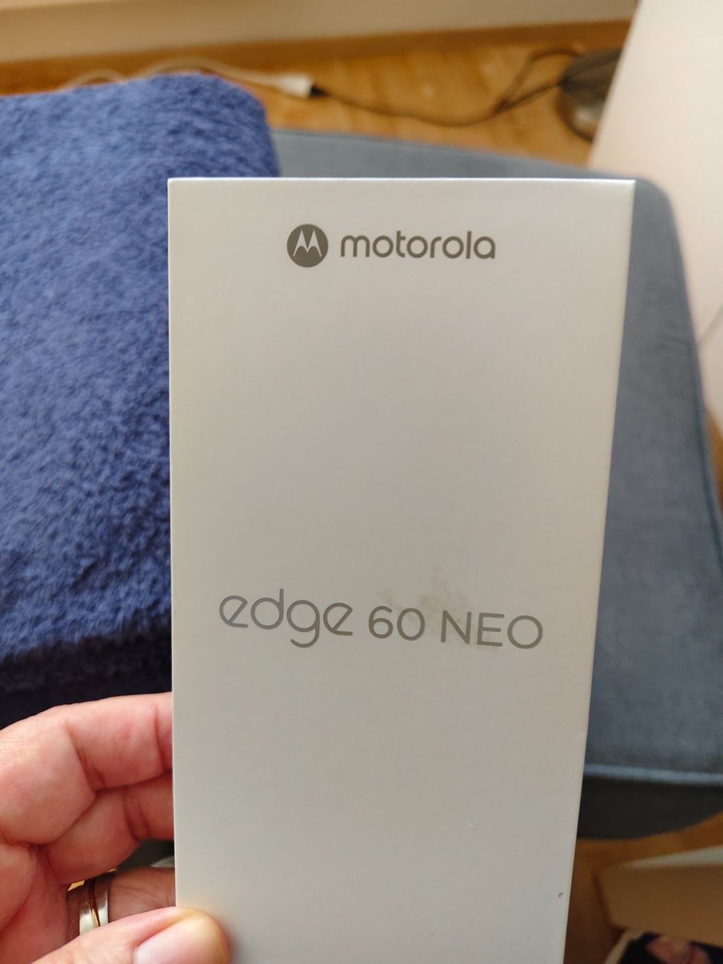 Motorola Telefoni cellulari / Smartphones: Motorola Edge 60 Neo 256 GB – Nuovo e nell'imballaggio originale da Frauenfeld venduto da Powerline1960 3