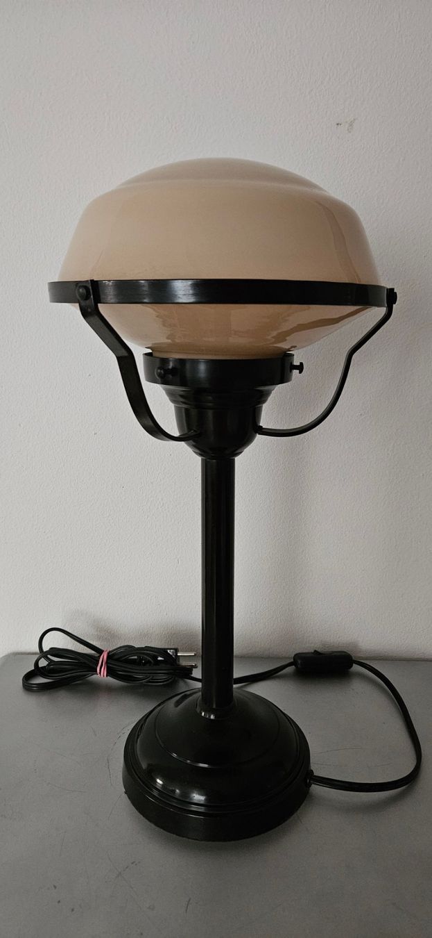 Lampade: Art-Deco Tischlampe Lampe – Usato da Uttwil venduto da TG-Lupa