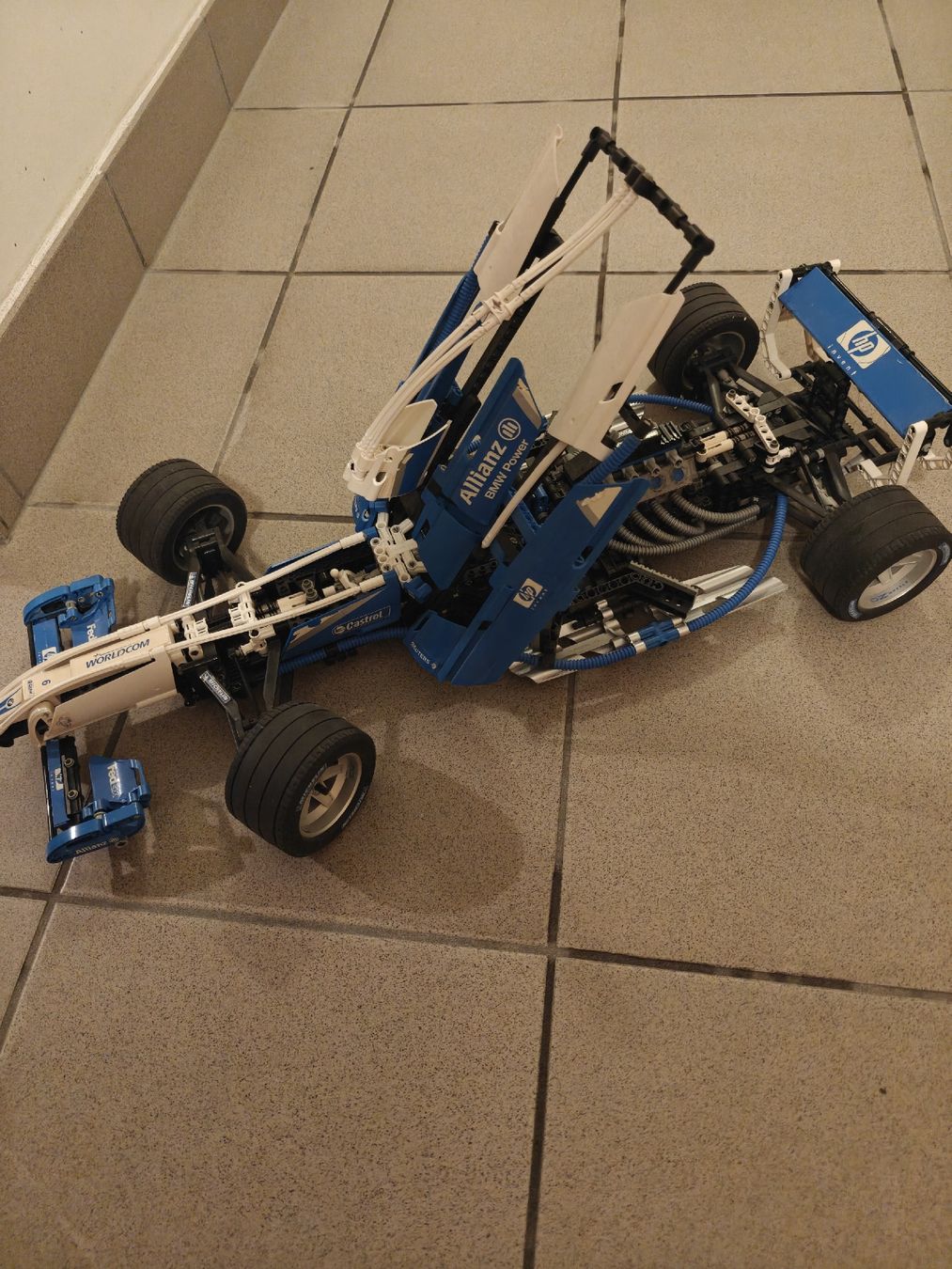 Lego Kit di costruzioni: Voiture F1 Lego Technic 8458 – Usato da Savièse venduto da Seb.Zum 1