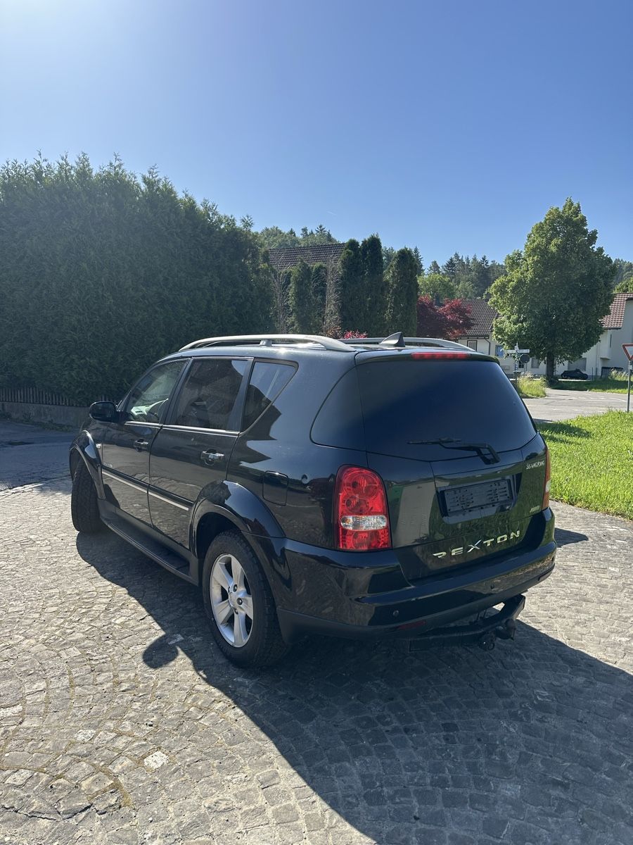 Ssangyong Automobili: Ssangyong Rexton 2.7 - Diesel - Export – Usato da Winterthur venduto da Mil94 2