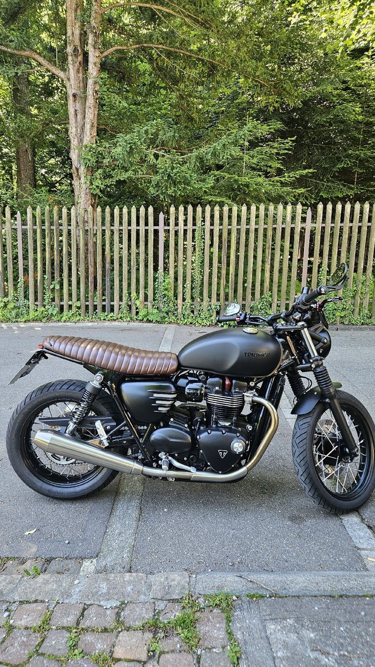 Triumph Strada: Triumph Speed Twin 900 – Usato da Zürich venduto da vso_76mz