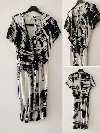 Zeitloses "Body Frock" Kleid, Schwarz/ Weiss - 38 ungetragen