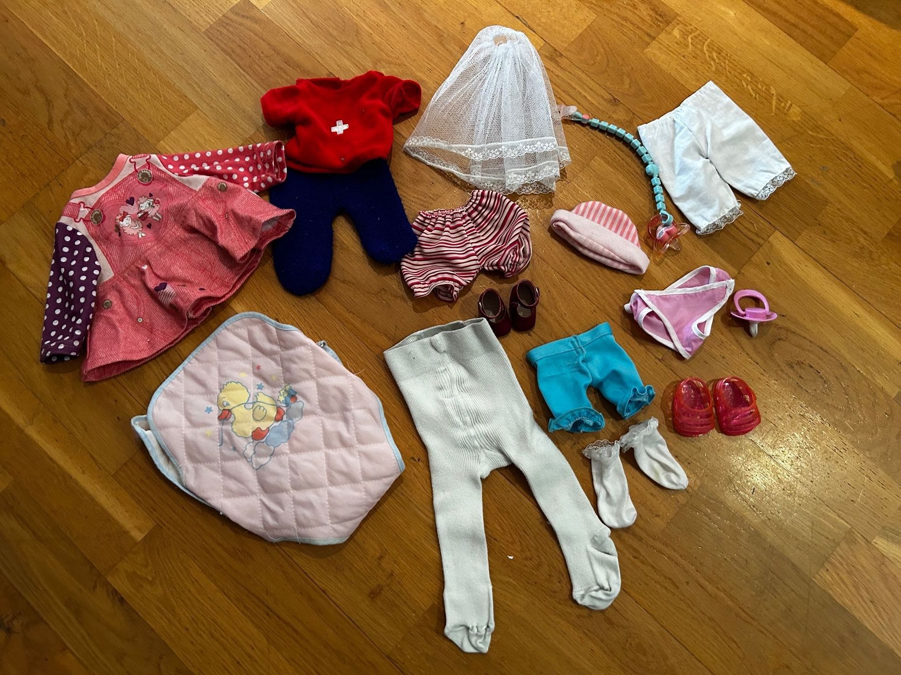 Bambole: verschiedene Puppenkleider – Usato da Dagmersellen venduto da kouk01 2