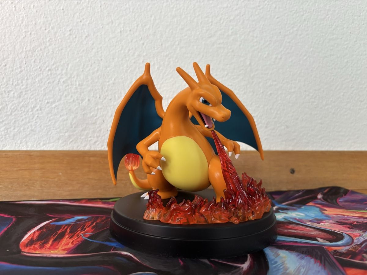 Pokémon Carte collezionabili: Charizard figure with 3 promos – Nuovo (secondo la descrizione) da Wettingen venduto da mr__ftc6 2