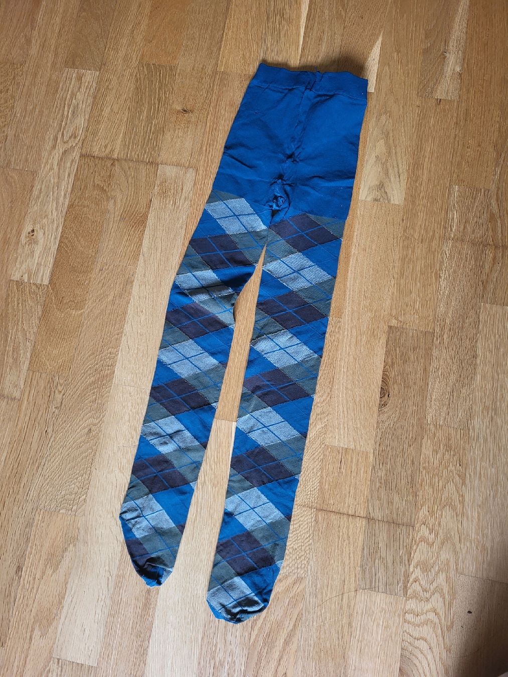 Calze & Collant: farbige Strumpfhose Grösse 40 – Usato da Zürich venduto da sahaara01