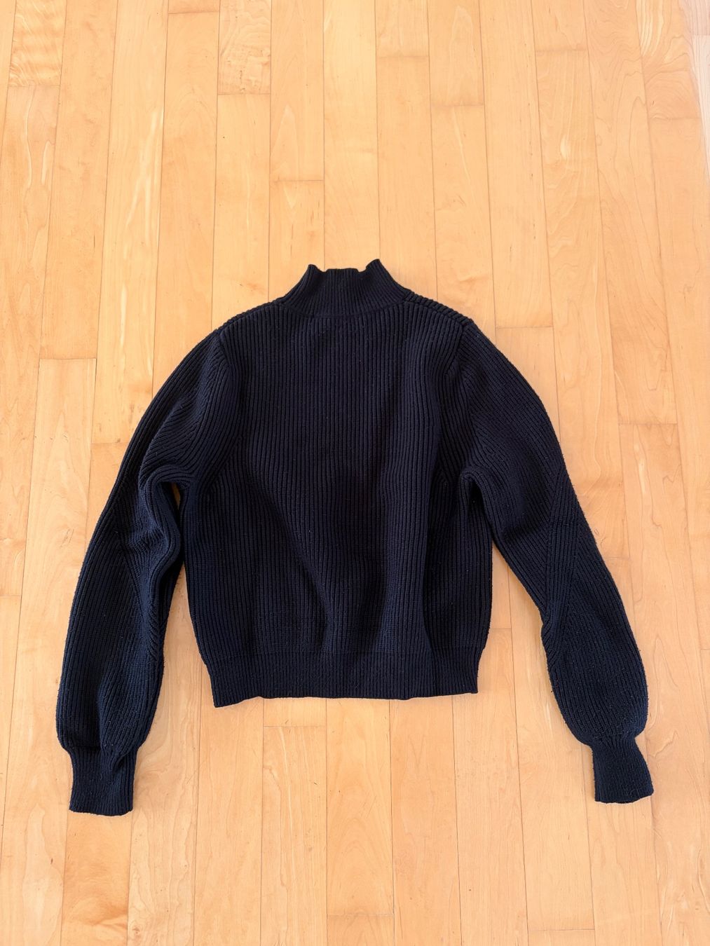 Pulls & Sweat-shirts: Schwarzer Zara Pullover – D'occasion à Urdorf par roses202 1