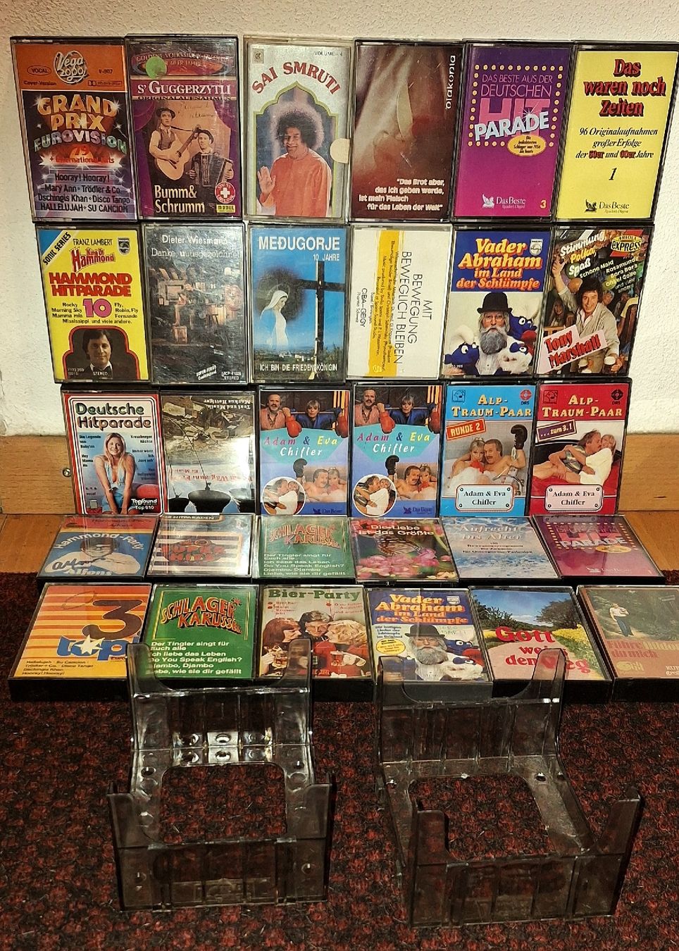 Musicassette: 30 Musik Kasettli + 2 Halter – Usato da Emmenbrücke venduto da abu_9mj8 2