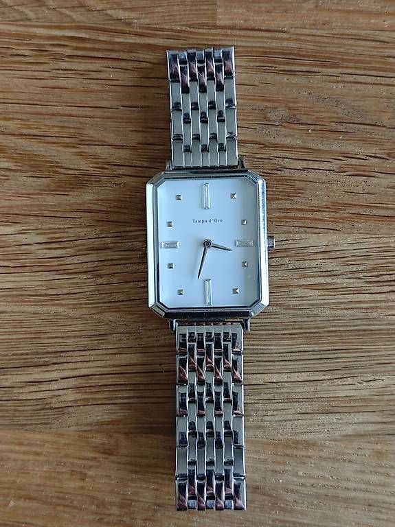 Montres: Edelstahluhr von Tchibo  – D'occasion à Oberengstringen par dalisiana
