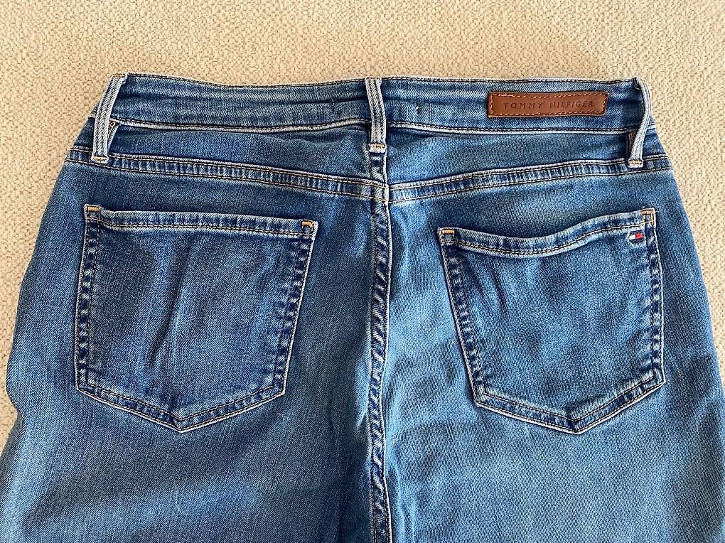 Tommy Hilfiger Jeans: Hilfiger Jeans 28/32 – Gebraucht aus Winterthur von car_gn8b