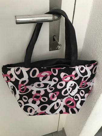 Kleine Stoff Tasche schwarz/weiss/rosa/pink - Neu
