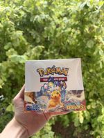 Pokémon Surging Sparks booster box/ display