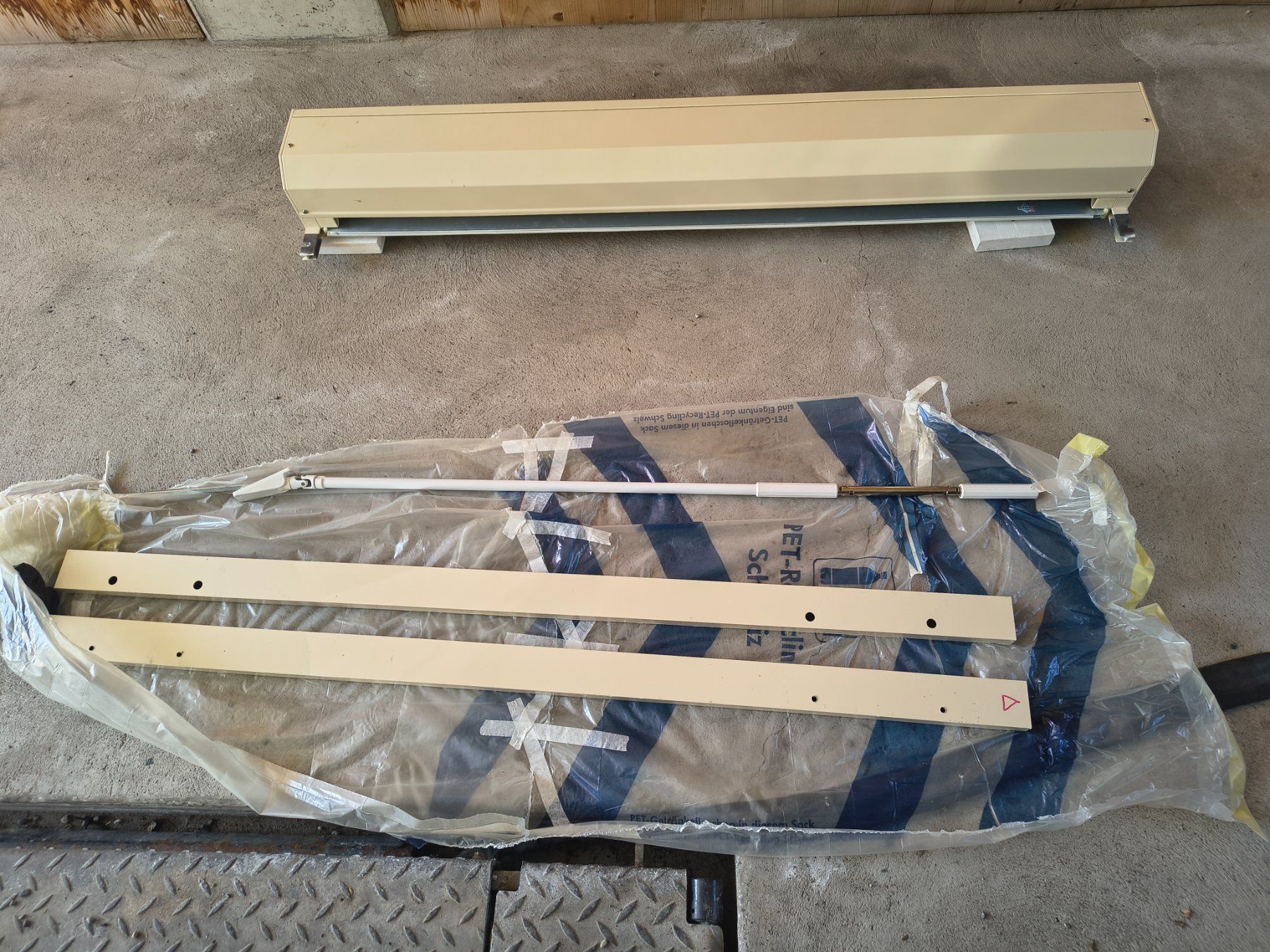Tende da sole: Lammellenstoren Montfix Rufalex – Usato da Uznach venduto da slk_jj8b 4