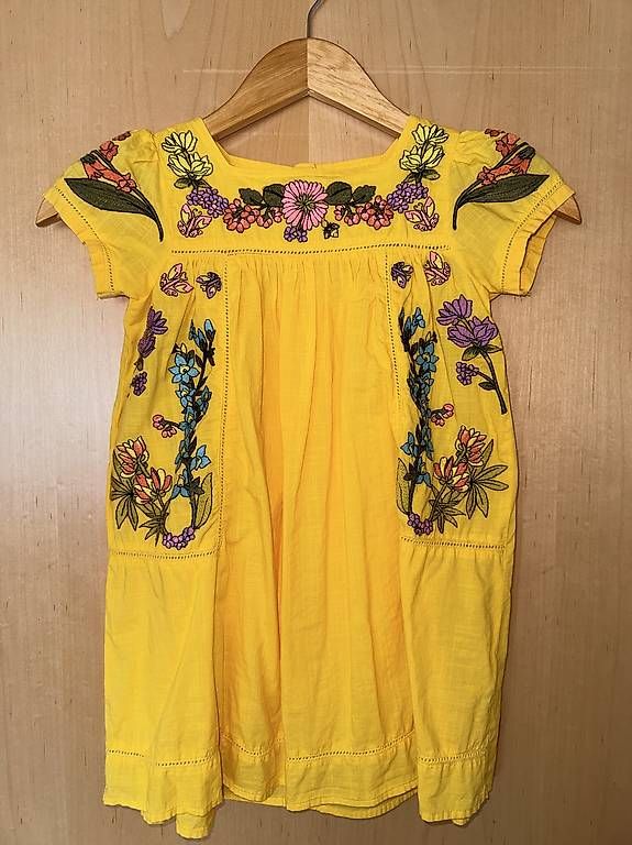 Lotti & Set di vestiti: Kleider 110 Set 5 Stück Kleid – Usato da Eiken venduto da olegiko
