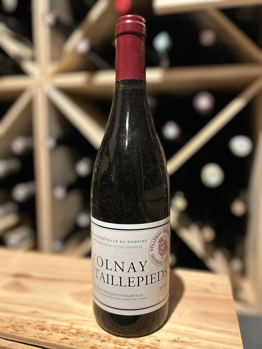 Vino: Comte Armand - Volnay Taillepieds 2013 – Usato da Genève venduto da serialbottler