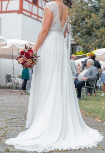 Vestiti: Wunderschönes Brautkleid, einmal getragen, Grösse 36/38 – Usato da Dallenwil venduto da Andi2002 2