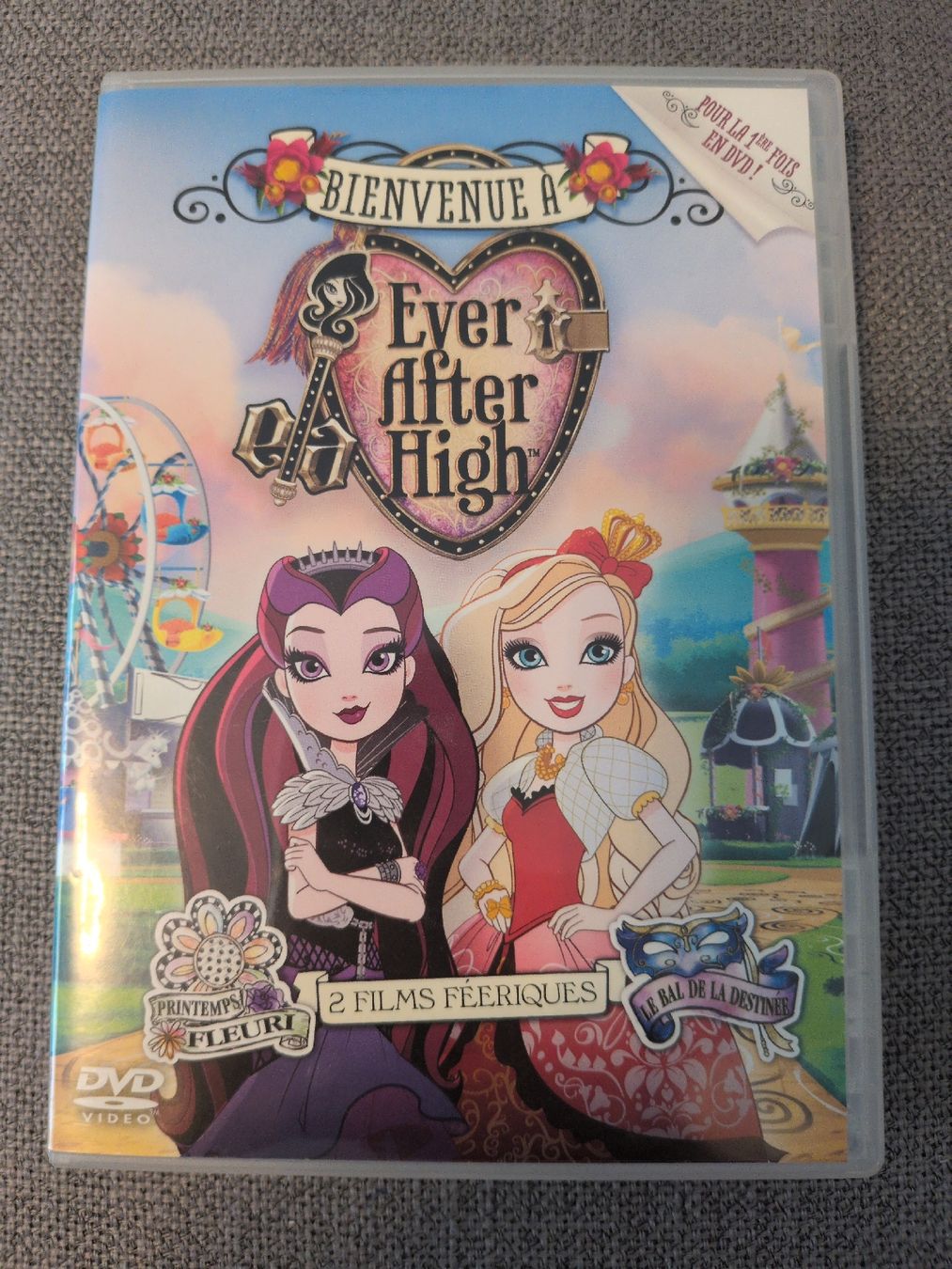 Tutti i DVDs: DVD Ever After High – Usato da Renens VD venduto da kollar7