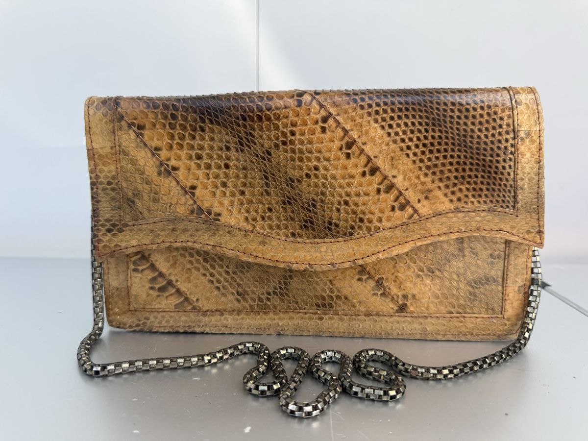 Sacs femmes: Clutch bag python leather vintage chain strap brown – D'occasion à Liebefeld par Khampa 1