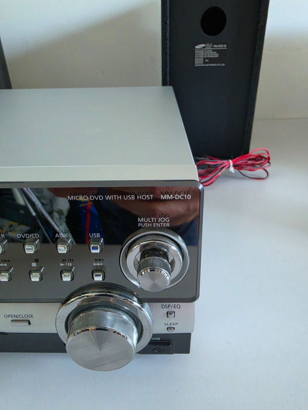 Samsung Sistemi audio & multimediali: Samsung Micro-Anlage MM-DC10 - DVD CD USB - 2.1 - 2000er – Usato da Birr venduto da DisDas 6