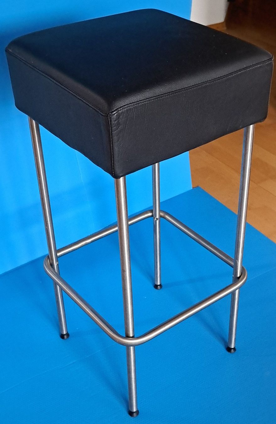 Allestimento di negozi e stand fieristici: Bar Hocker – Usato da Tenniken venduto da mik_6mxg 2