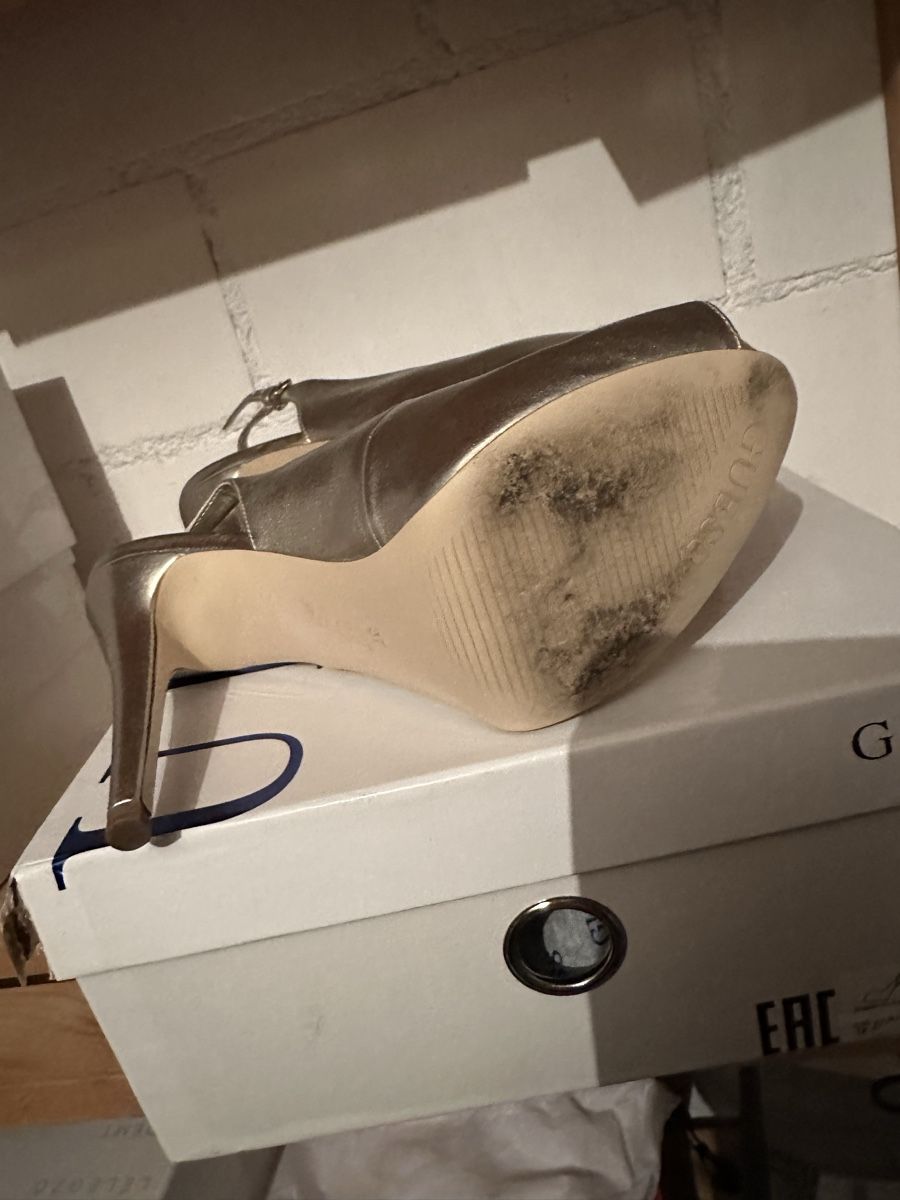Guess Scarpe da donna: Guess, Grösse 37 – Usato da Dällikon venduto da Sueworld 4