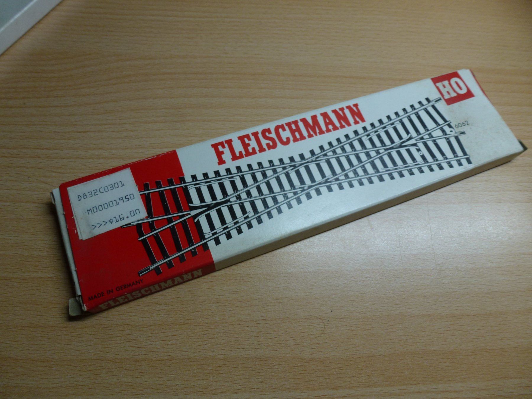 Fleischmann Modellini di ferrovie: Fleischmann H0 Kreuzung 6062 – Nuovo (secondo la descrizione) da Hombrechtikon venduto da Se9 6