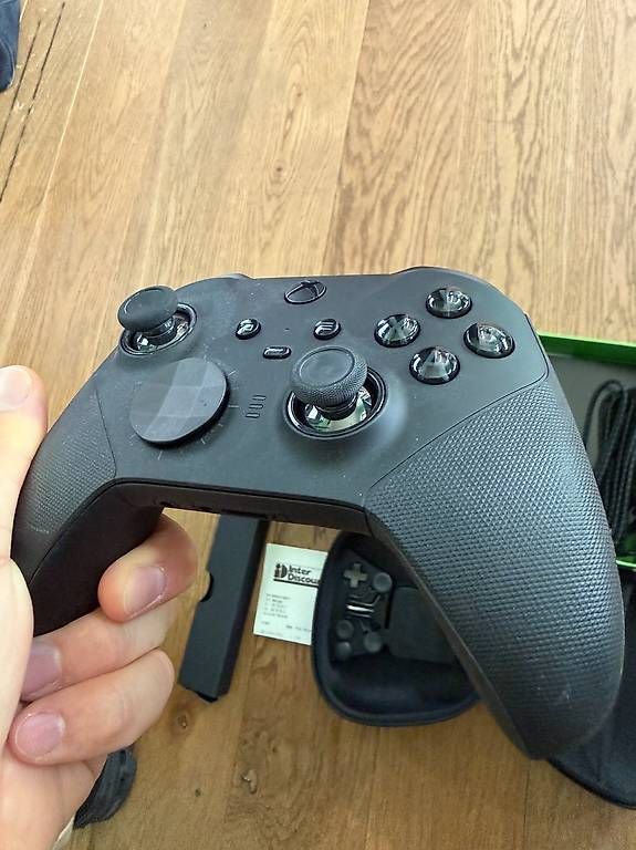 Controller: XBOX Elite Wireless Controller Series 2 – Gebraucht aus Belp von SUI_Montana 1