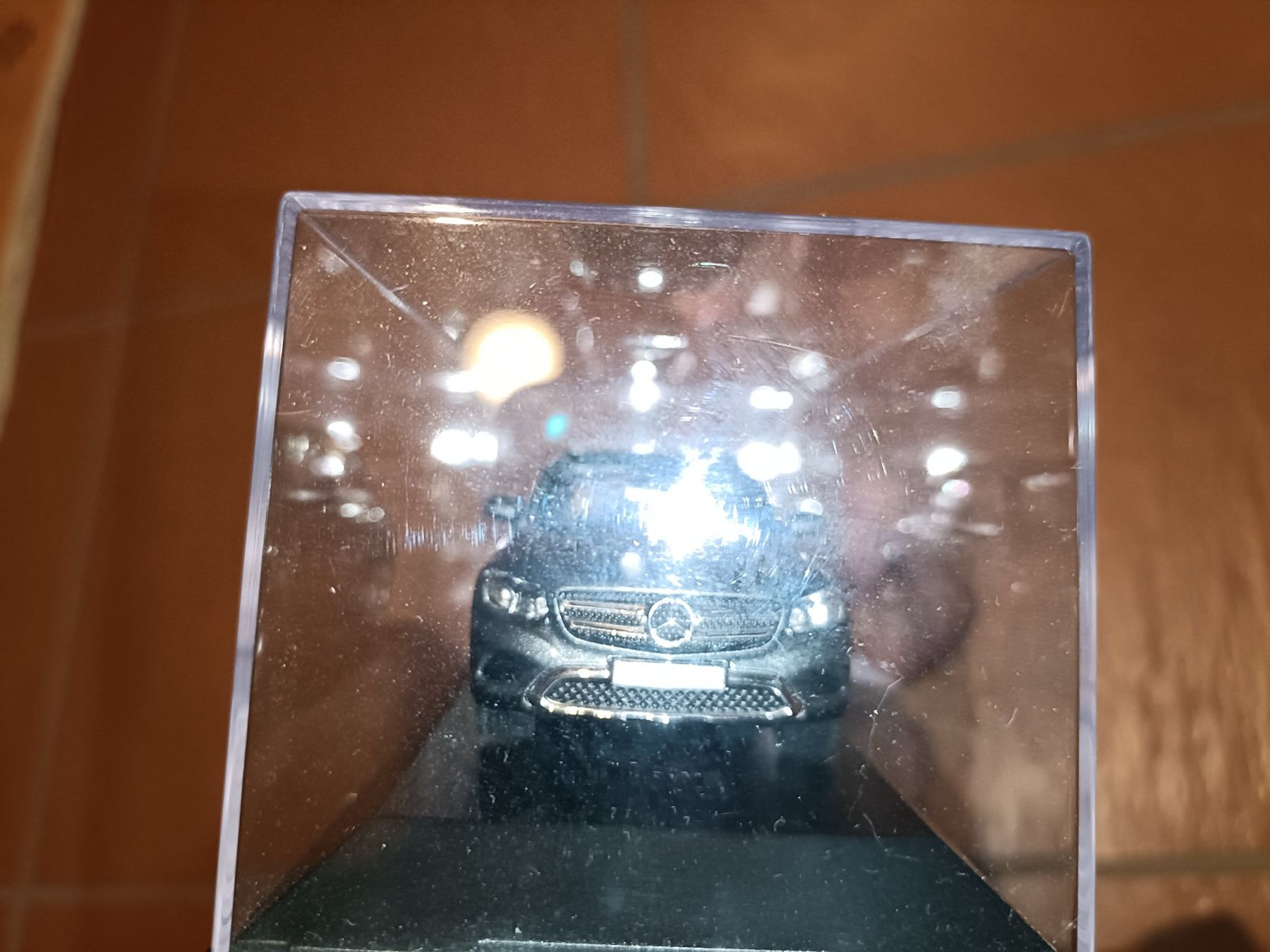 Mercedes-Benz Modellini d'auto: Modellauto Mercedes-Benz GLC – Usato da Obfelden venduto da Kirinki 2