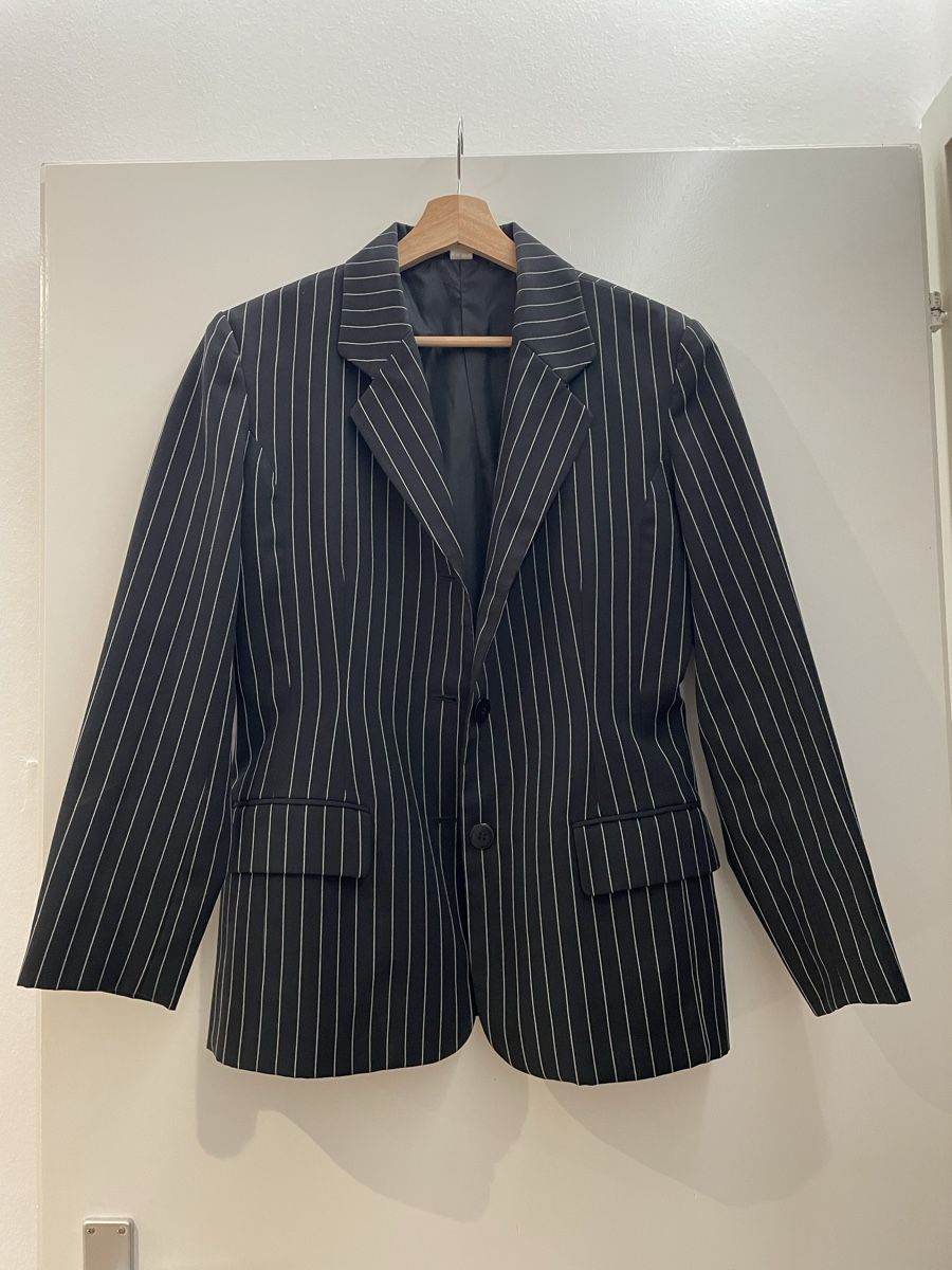 Completi & Tailleur: PINSTRIPE BLAZER – Usato da Ziefen venduto da Elar_store